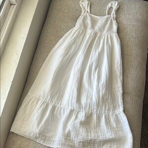 White Sleeveless Maxi Dress